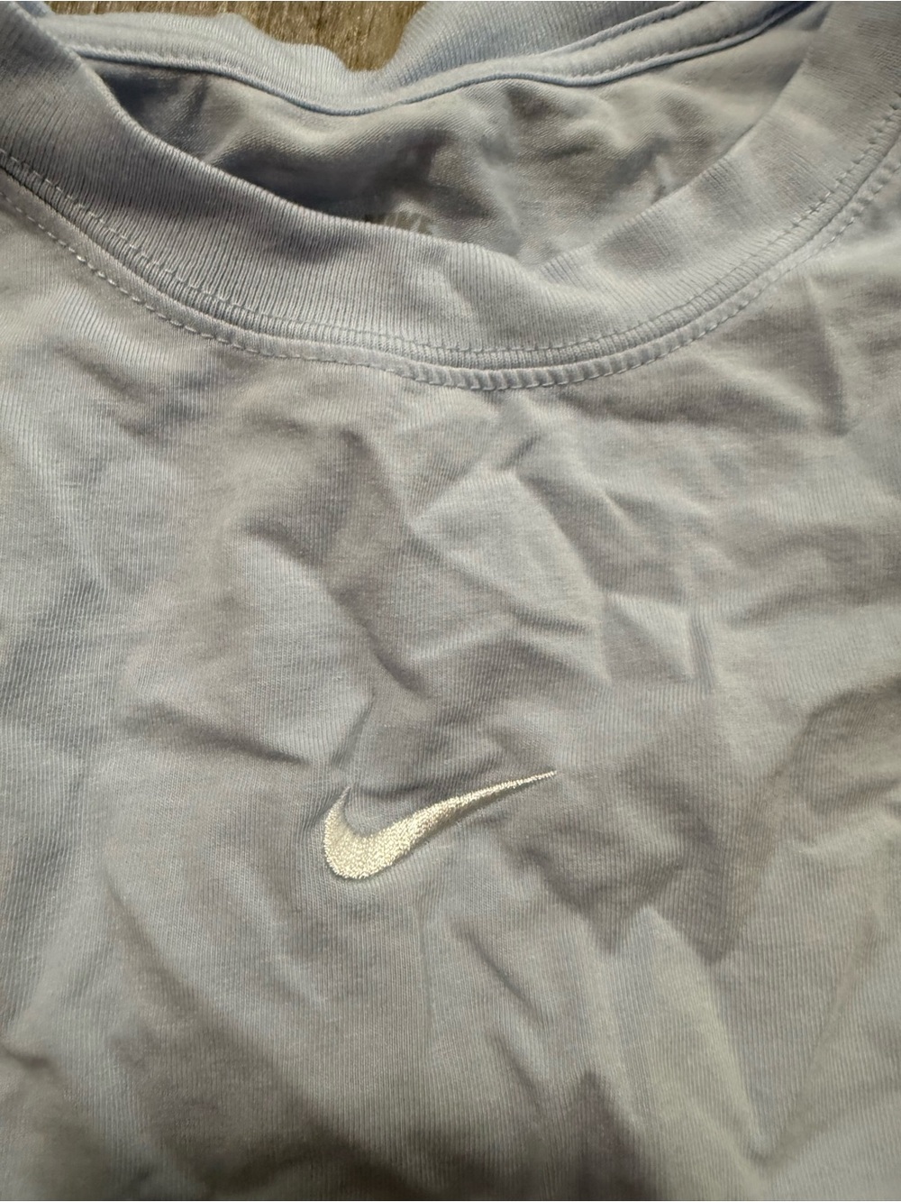 Nike The Nike Tee Light Blue Crop Top Size M - Picture 2 of 4